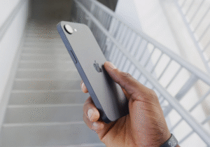 iPhone 16e
